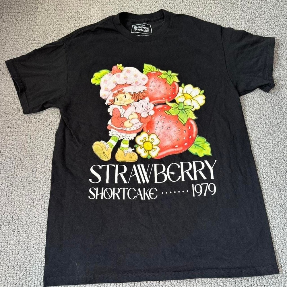 Y2K Style Strawberry Shortcake black cotton t-shirt Size L